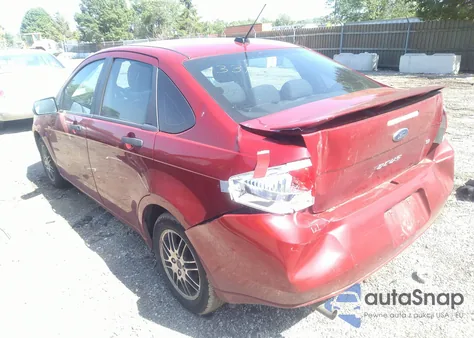 2010 Ford Focus Se z USA, uszkodzony, nr VIN 1FAHP3FN9AW202584